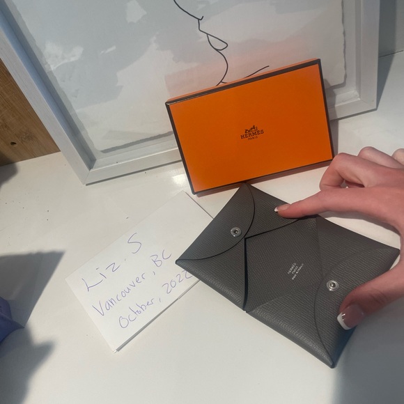 Hermes Accessories - Hermes Calvi Gris Meyer